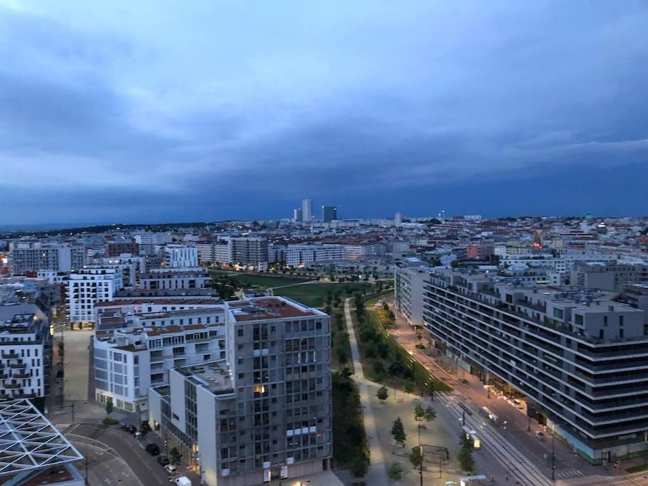 Апартаменти Stunning View Over Vienna In City Center Екстер'єр фото