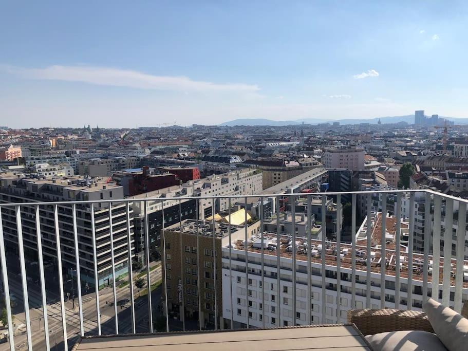 Апартаменти Stunning View Over Vienna In City Center Екстер'єр фото