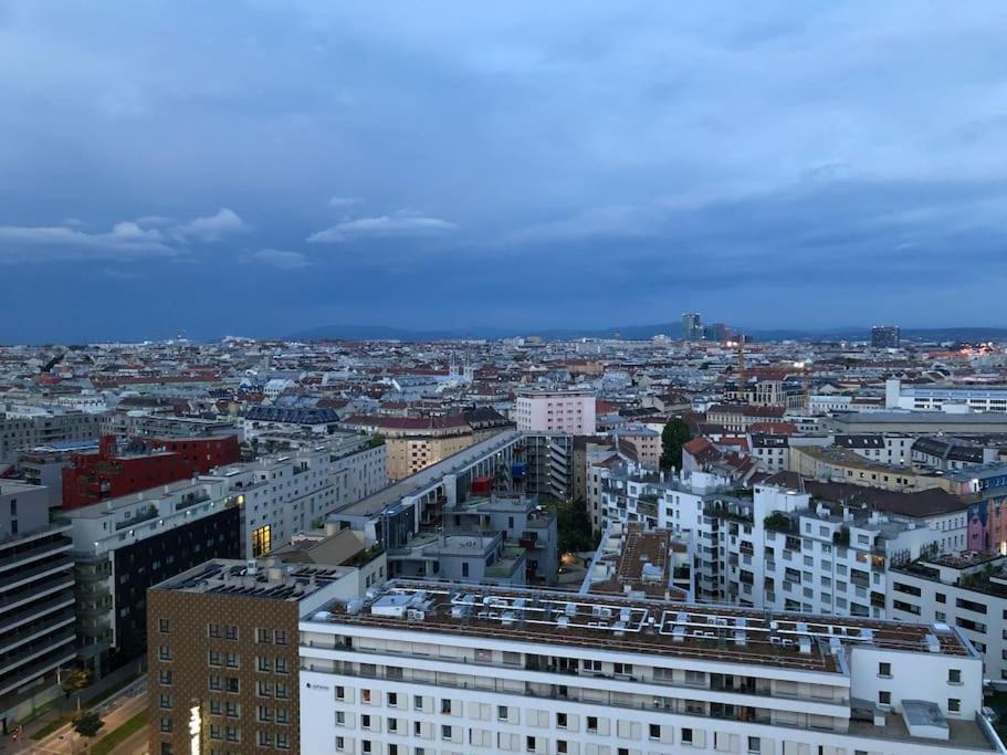 Апартаменти Stunning View Over Vienna In City Center Екстер'єр фото
